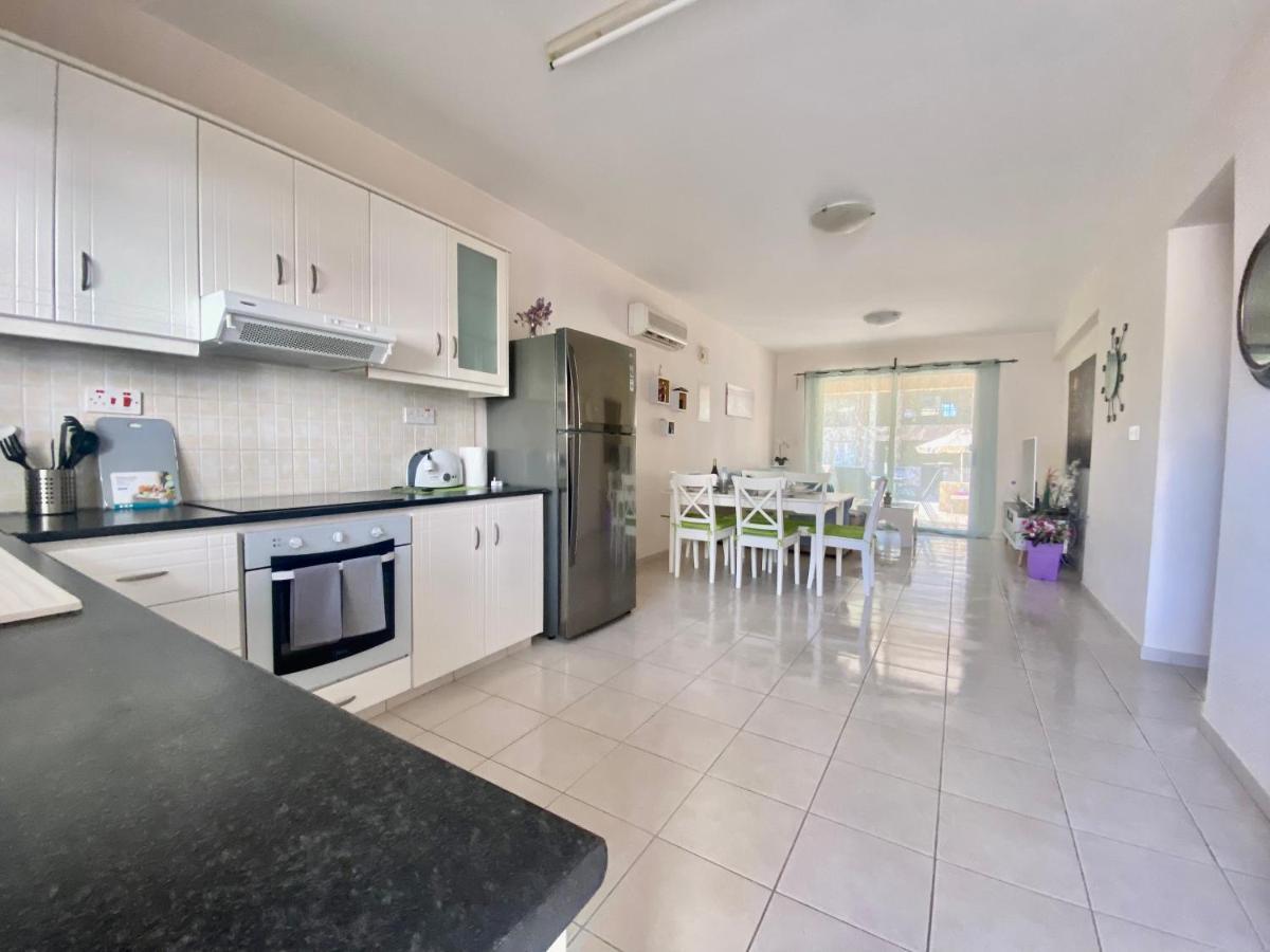 Royal Seacrest F G5 Ground Floor Apartment Paphos Exteriér fotografie
